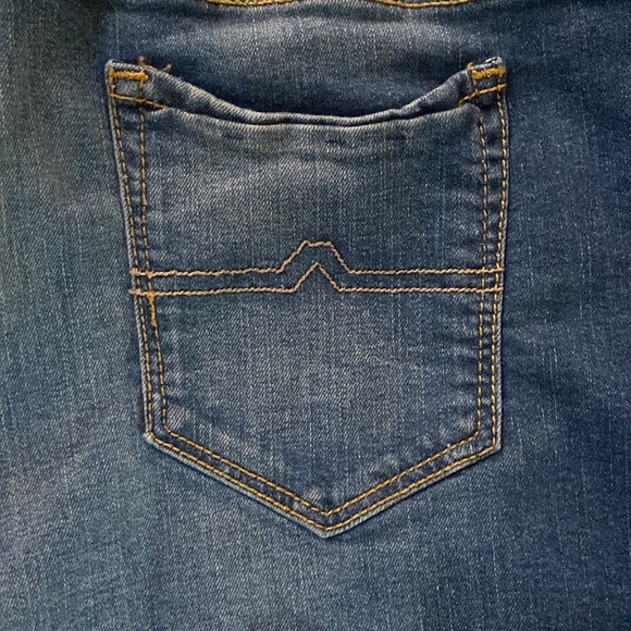 Jean shorts - Picture 4 of 5